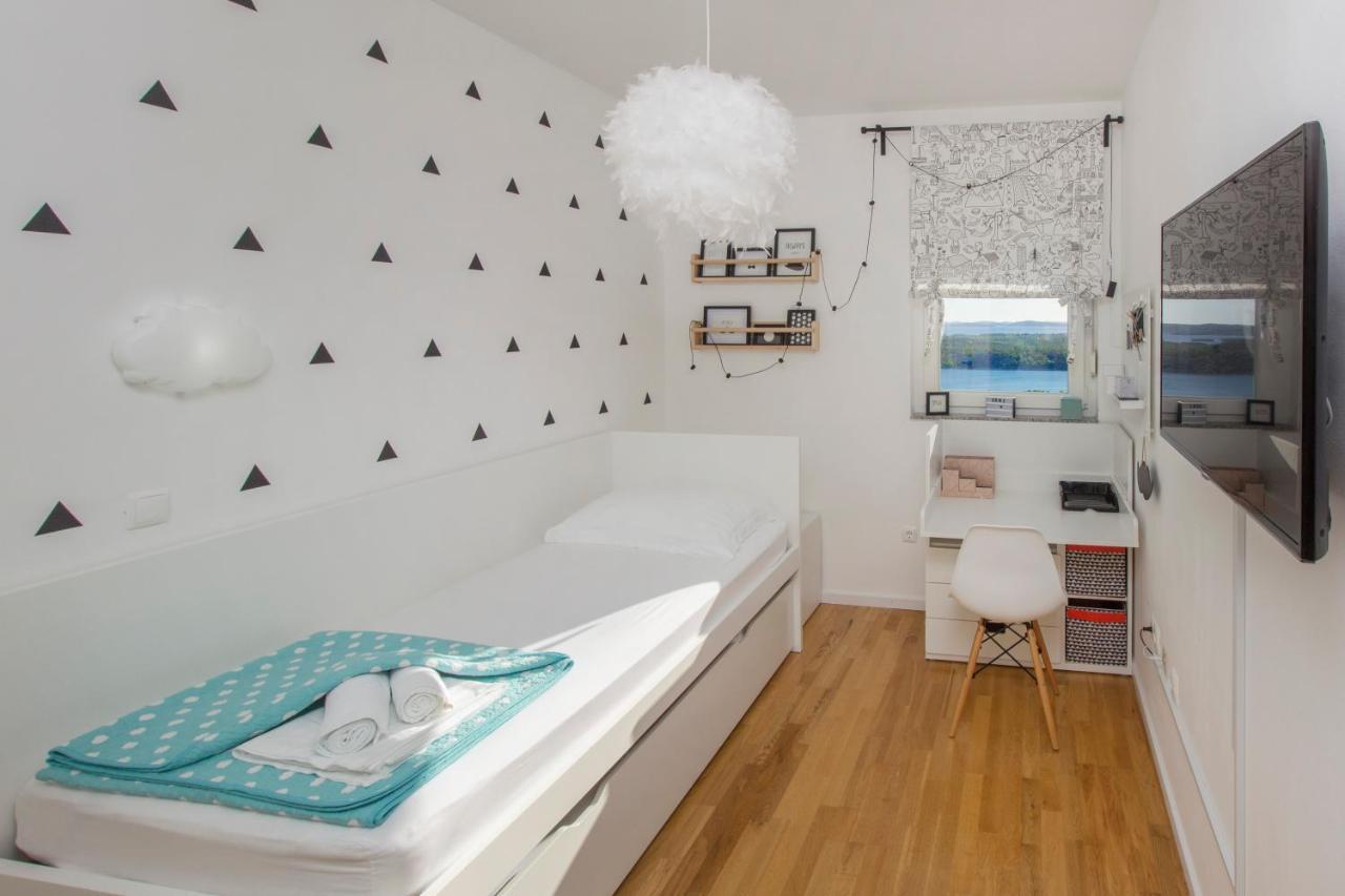Apartment Sea View Шибеник Экстерьер фото